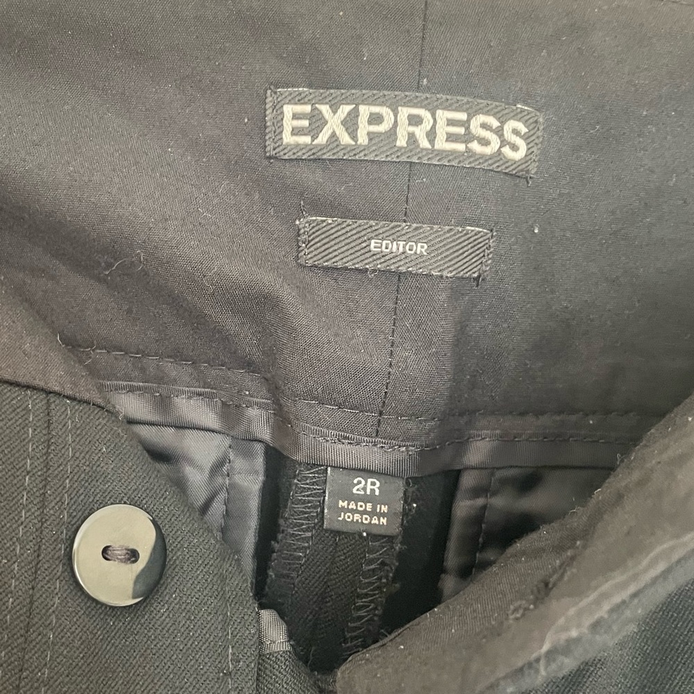 Express size 2 black pants - editor style - Picture 2 of 4